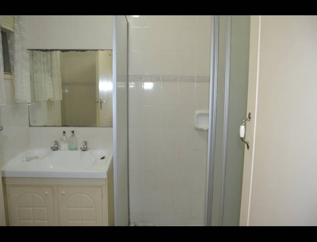 2 BEDROOM FLAT FOR SALE IN SCOTTBURGH CENTRAL